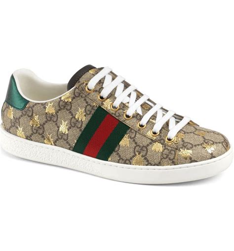 gucci shoes with bees